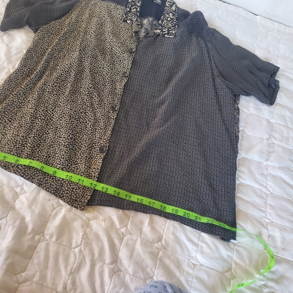 Top - Picture 3 of 9